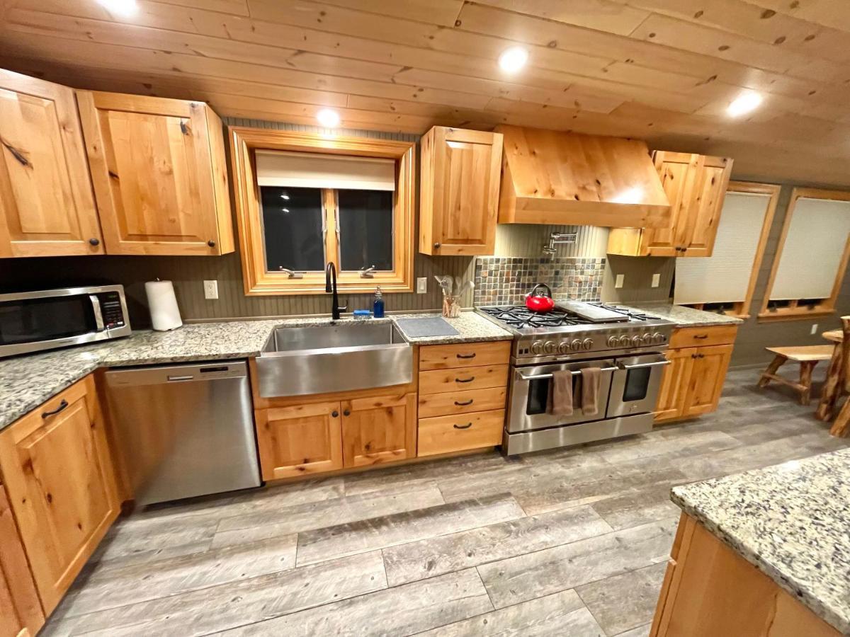 Indian Lake Adirondack Lake Cabins酒店 外观 照片