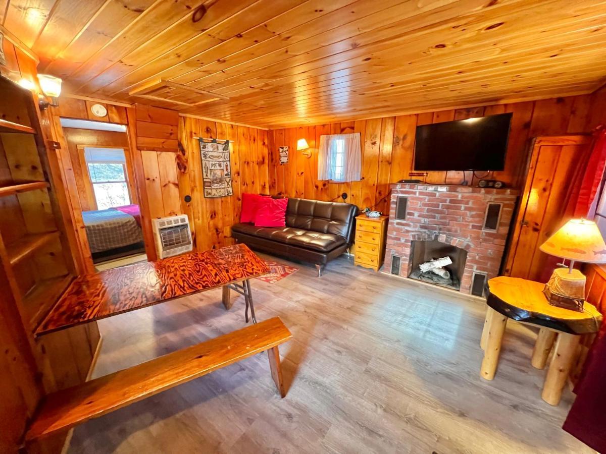 Indian Lake Adirondack Lake Cabins酒店 外观 照片